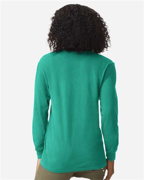 Comfort Colors Unisex Garment-Dyed Heavyweight Long Sleeve Pocket T-Shirt 4410